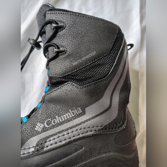 Columbia Bugaboot Size 7 Black 400g Waterproof Insulated Winter Boots - Picture 14 of 16